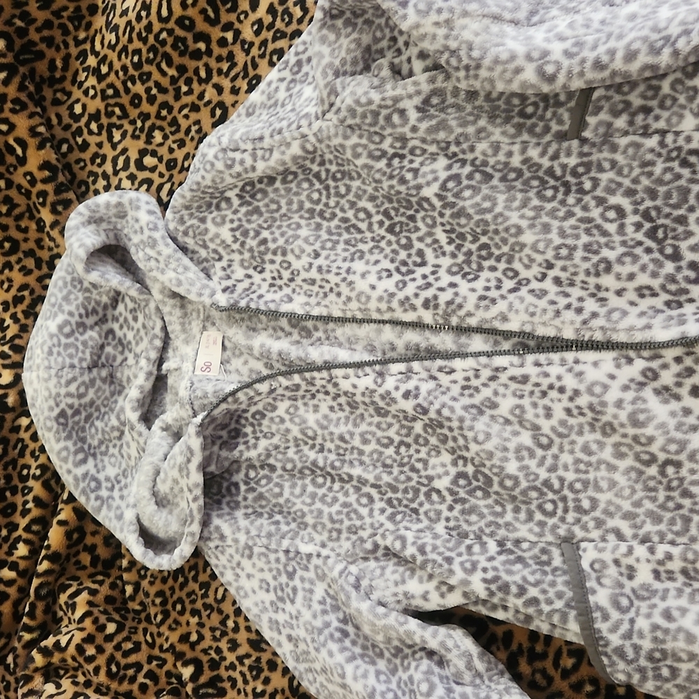 Gray leopard jacket
